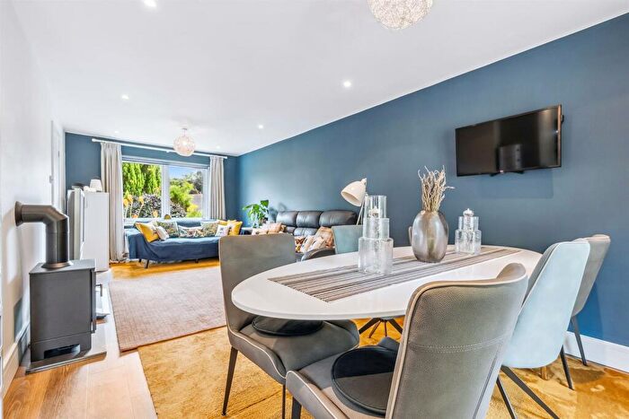 3 Bedroom Bungalow For Sale In Lower Farthings, Newton Poppleford, Sidmouth, EX10