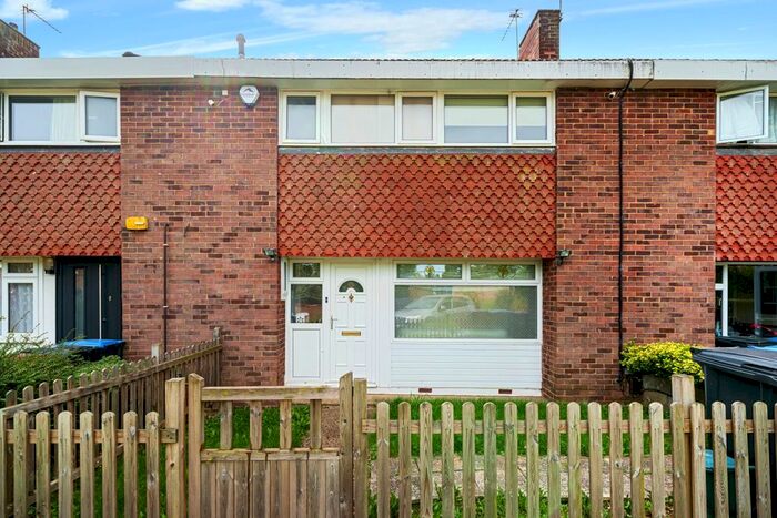 3 Bedroom Terraced House To Rent In Eagle Way, Hatfield, AL10