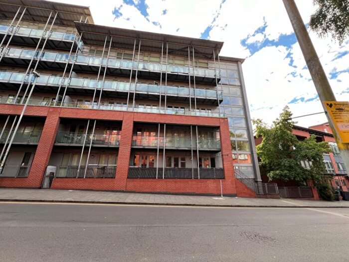 2 Bedroom Apartment For Sale In Apartment, Wheeleys Lane, Birmingham, B15