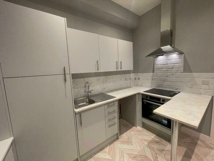 1 Bedroom Flat To Rent In Marlowes, Hemel Hempstead, HP1