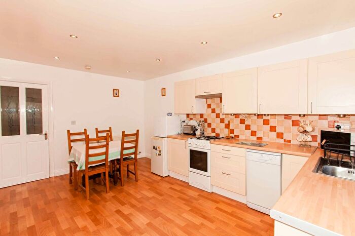 2 Bedroom Detached Bungalow For Sale In Romeley Crescent, Clowne, S43