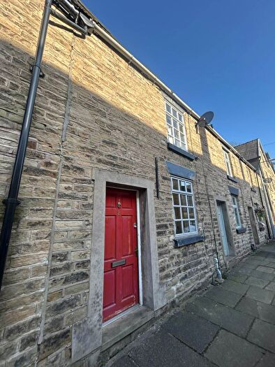 2 Bedroom Cottage To Rent In Park Street, Bollington, SK10