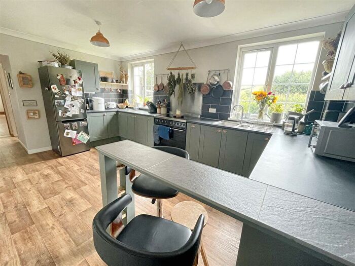 5 Bedroom Detached House For Sale In Llangain, Carmarthen, SA33