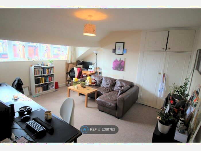 1 Bedroom Flat To Rent In Claremont Villas, Leeds, LS2