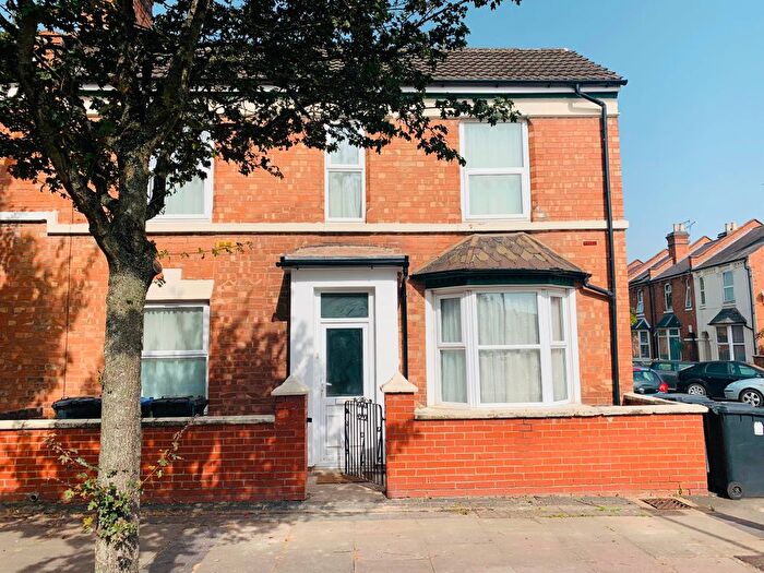 7 Bedroom Terraced House To Rent In Shrubland Street, Leamington Spa, CV31