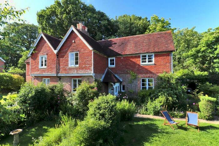 3 Bedroom Semi-Detached House For Sale In Bokes Farm Cottages, Hawkhurst, Kent, TN18