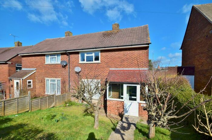 4 Bedroom Semi-Detached House To Rent In Winnall, SO23