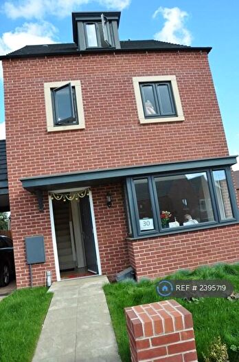 4 Bedroom Detached House To Rent In Kent Road South, Northampton, NN5