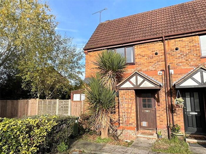 1 Bedroom Terraced House To Rent In Drovers End, Fleet, Hampshire, GU51