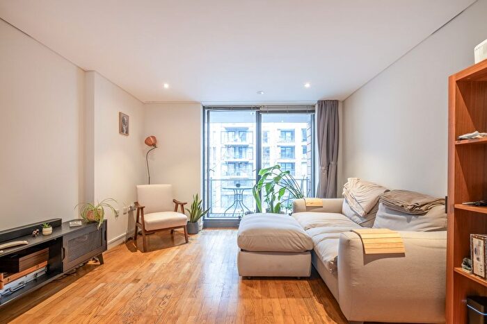 2 Bedroom Flat To Rent In Munkenbeck Building, Hermitage Street, Paddington, W2