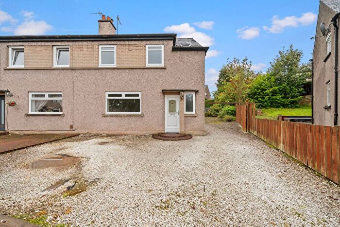 3 Bedroom Semi Detached House For Sale In Whins Road, Stirling, FK7