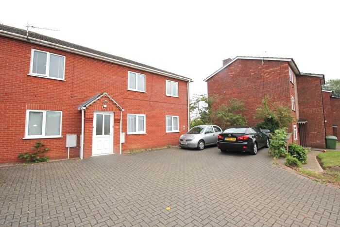 2 Bedroom Apartment For Sale In Lilian Close, Norwich, NR6
