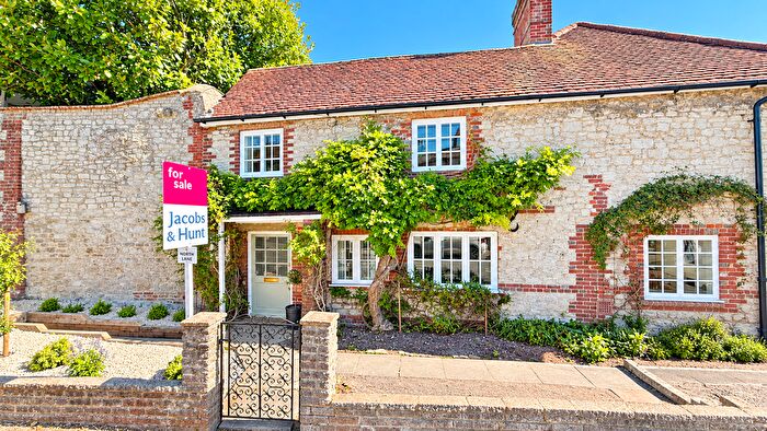 2 Bedroom End Of Terrace House For Sale In North Lane, South Harting, West Sussex, GU31