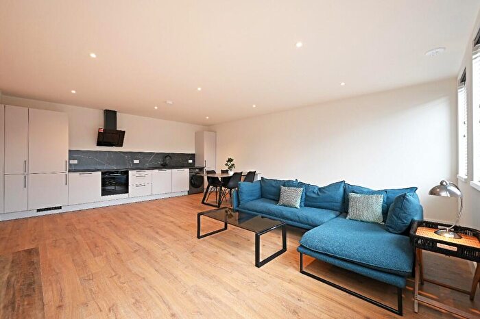 2 Bedroom Apartment To Rent In Napier Street, Sheffield, S11