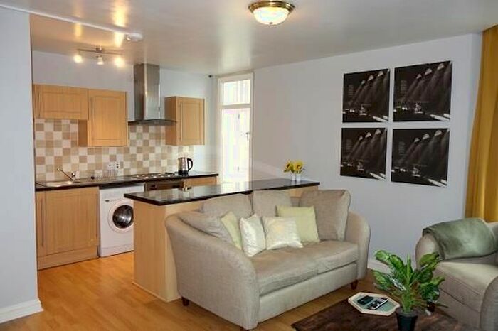 1 Bedroom Flat To Rent In Bed Flat, Market Street, AB11