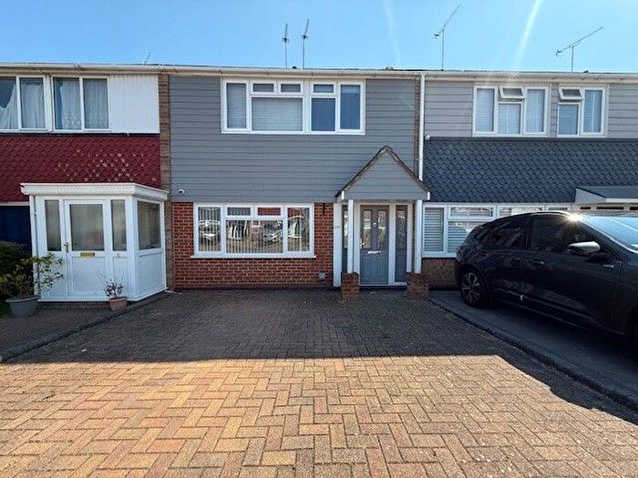 3 Bedroom Terraced House To Rent In Great Knightleys, Basildon, SS15