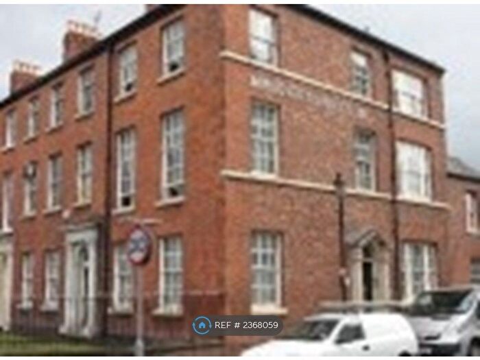 6 Bedroom Semi-Detached House To Rent In Hulme Place, Salford, M5