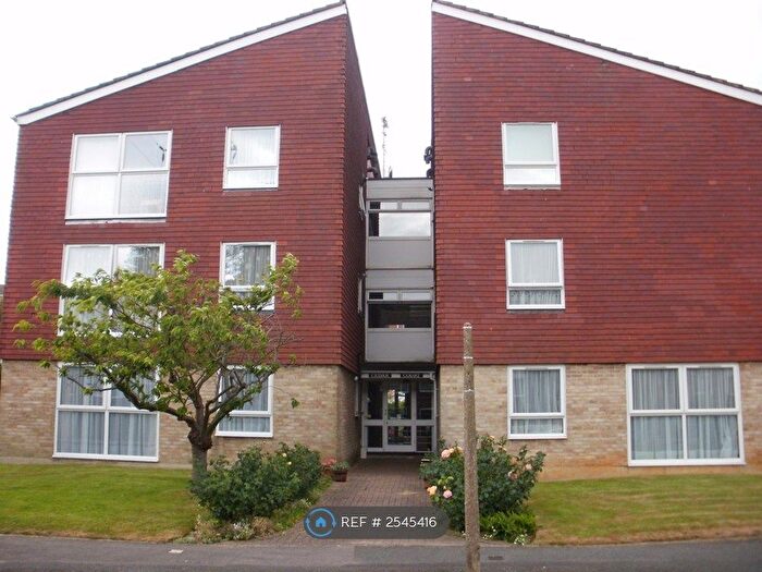 2 Bedroom Flat To Rent In Brambley Crescent, Folkestone, CT20