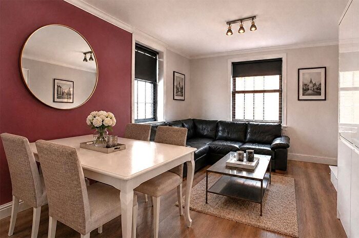 4 Bedroom Flat To Rent In Seymour Place, Marylebone, London, W1H