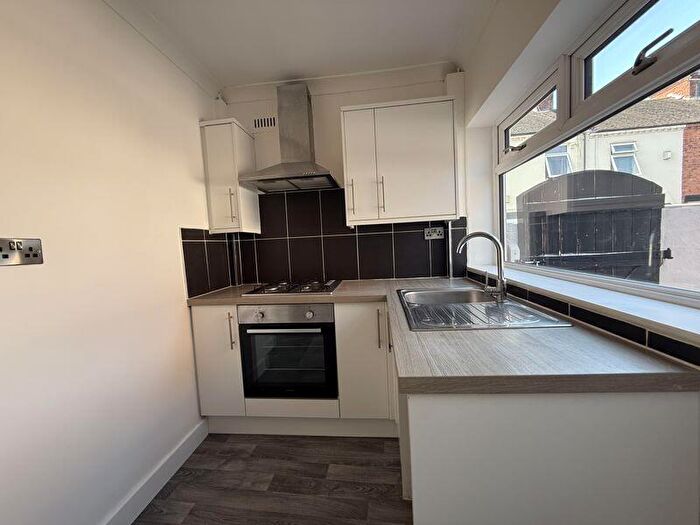3 Bedroom End Of Terrace House For Sale In Maclagan Street, Stoke-On-Trent, ST4