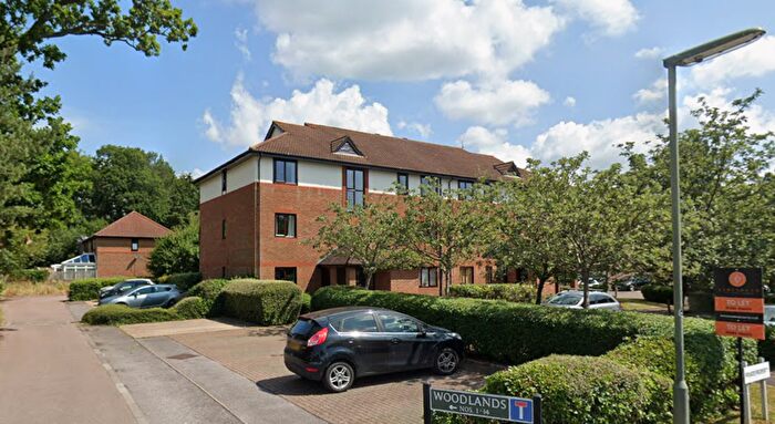 1 Bedroom Studio To Rent In Woodlands, Copse Lane, Horley, RH6