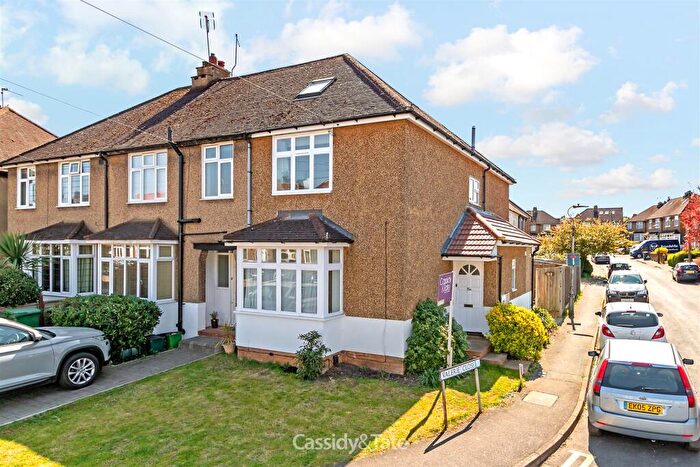 1 Bedroom Maisonette To Rent In B Campfield RoadSt AlbansHertfordshire, AL1