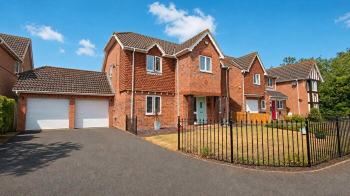 5 Bedroom Detached House For Sale In Pine Tree Close, Birchington, Kent, CT7