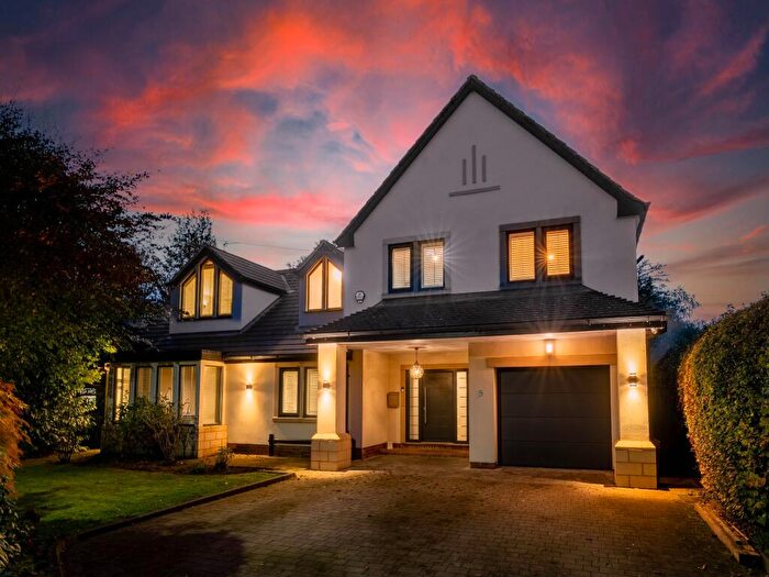 5 Bedroom Detached House For Sale In Harewood Avenue, Sale, M33