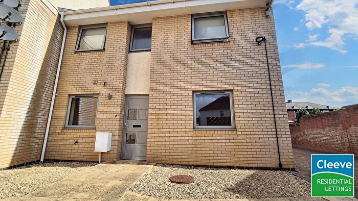 2 Bedroom Apartment To Rent In Church Road, Bishops Cleeve, GL52
