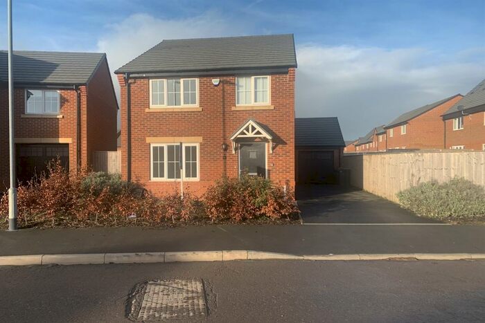 4 Bedroom Detached House To Rent In Bedroom Detached House In Tyneham Way, Cottam, PR4