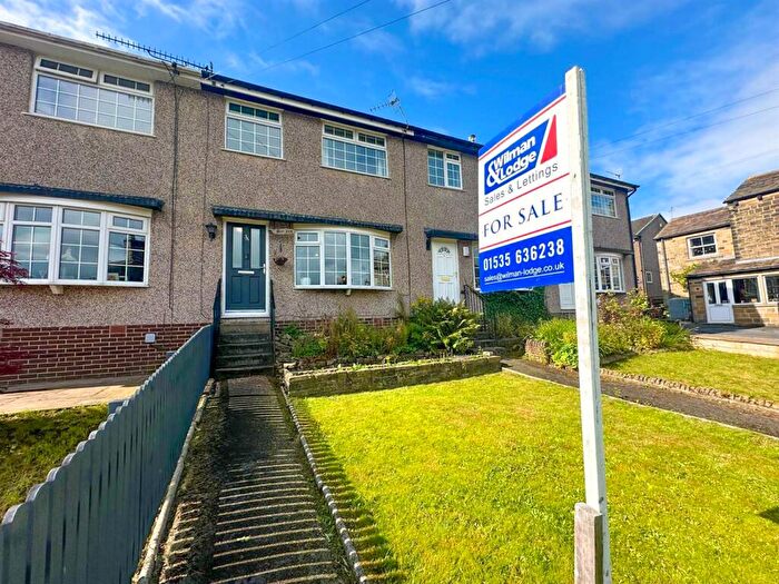 3 Bedroom Terraced House For Sale In Park Road, Cross Hills, BD20