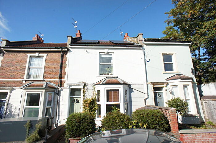 3 Bedroom Terraced House To Rent In High Street, Easton, Bristol, BS5