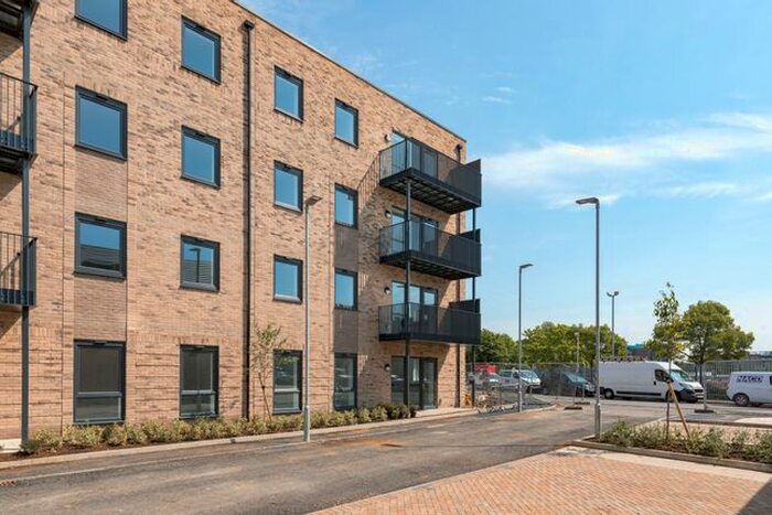 2 Bedroom Flat To Rent In Basalt Court, Byton Close, Romford, Essex, RM7