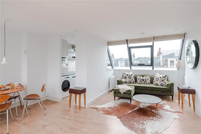 2 Bedroom Duplex To Rent In Egbert Street, Primrose Hill, London, NW1