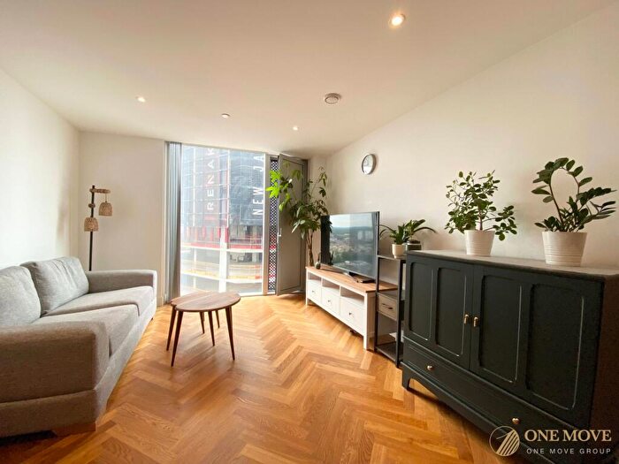 2 Bedroom Flat For Sale In Owen Street, Owen Street, M15
