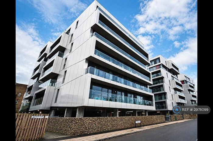 2 Bedroom Flat To Rent In Gavin Bank, Norwich, NR1