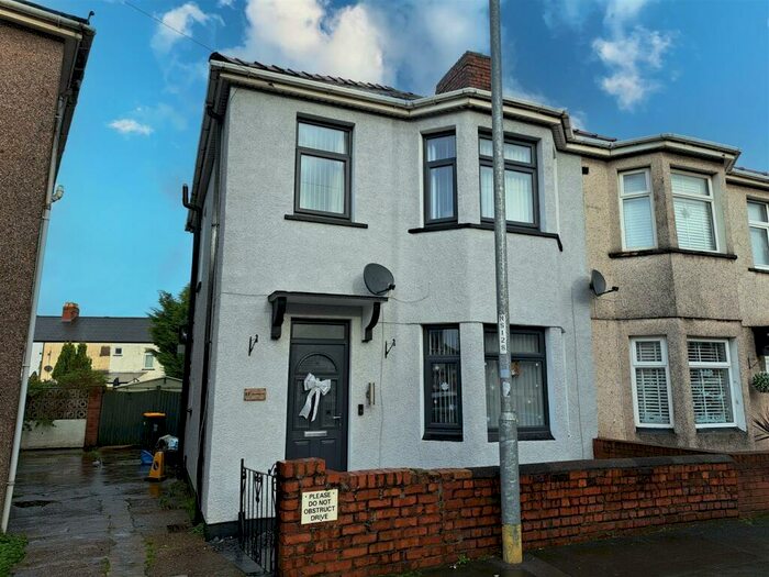 Houses for sale in Liswerry, Newport