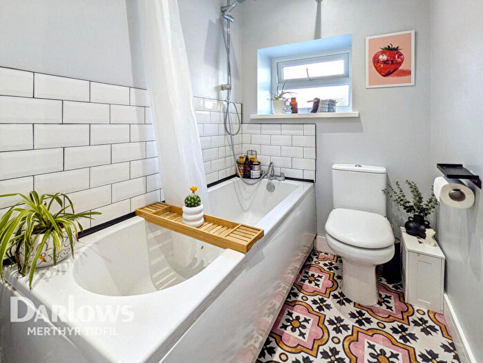 3 Bedroom Terraced House For Sale In Fell Street, Treharris, CF46