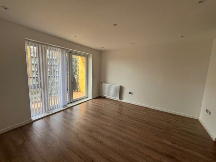 1 Bedroom Flat To Rent In Argent House, Handley Page Road, Barking, IG11