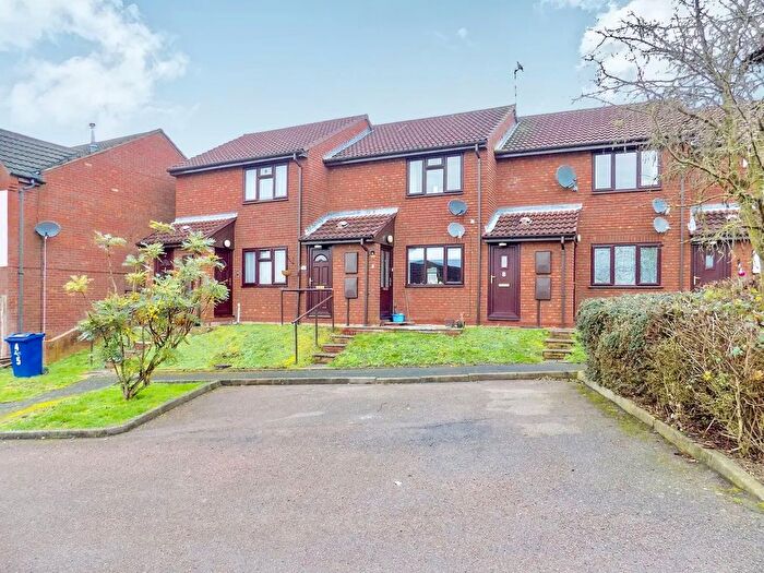 1 Bedroom Maisonette To Rent In Hamilton Close, Cannock, WS12