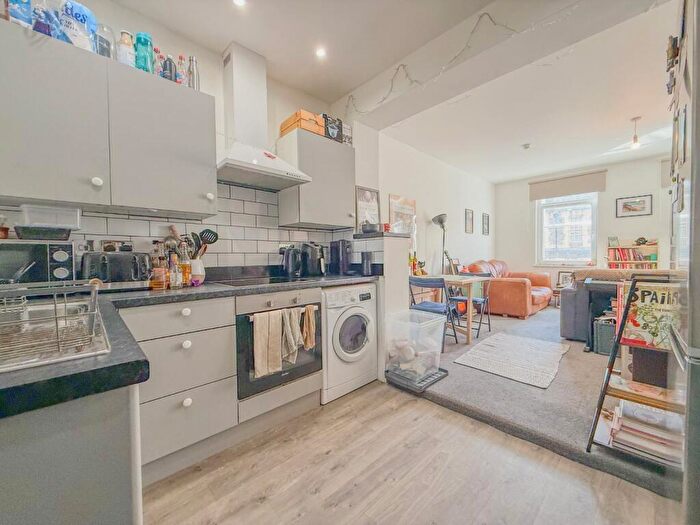 1 Bedroom Apartment To Rent In Bedminster Parade, Bedminster, Bristol, BS3