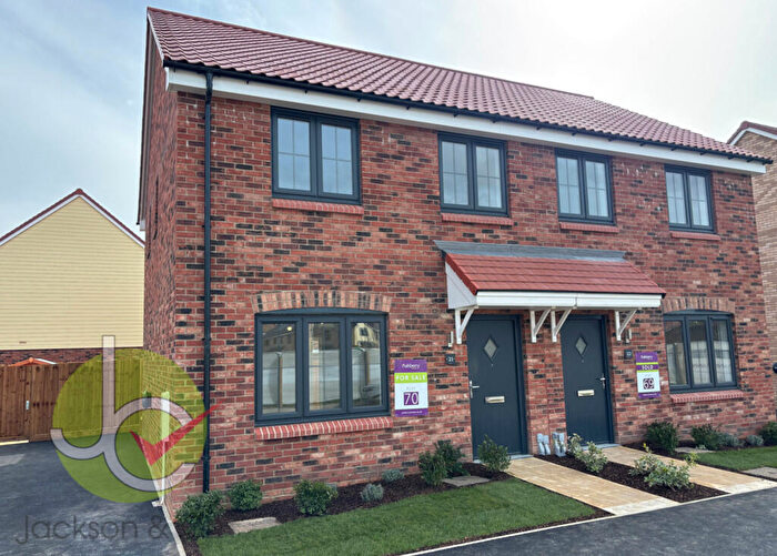 Semi Detached House For Sale In Kennett, Cambridgeshire, CB8