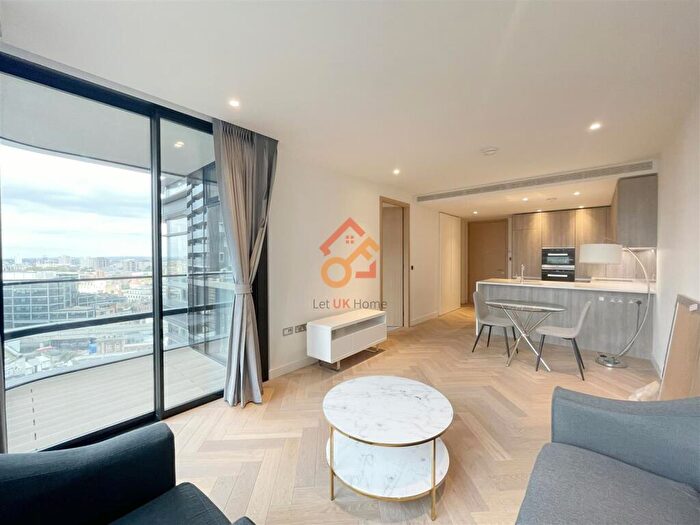 1 Bedroom Flat For Sale In Principal Tower, Principal Place, Worship Street, London, EC2A