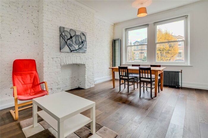 2 Bedroom Apartment To Rent In Brondesbury Road, London, NW6