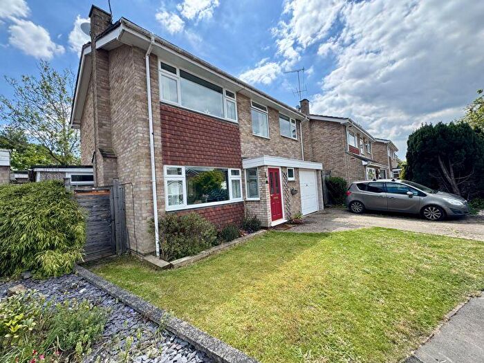 4 Bedroom Detached House For Sale In Wooburn Green - Tastefully Extended, HP10