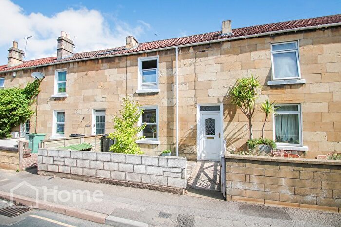 2 Bedroom Terraced House For Sale In Locksbrook Road, Bath, BA1