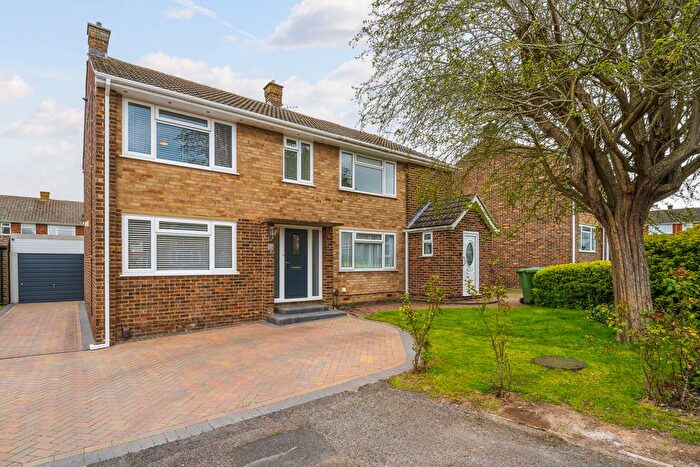 3 Bedroom Property For Sale In Chartwell Grove, Sittingbourne, ME10
