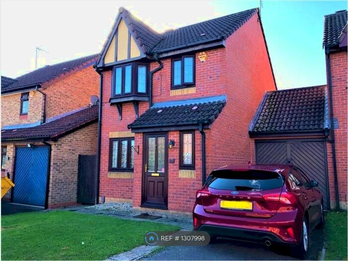 3 Bedroom Detached House To Rent In Regent Close, Lower Earley, Reading RG6