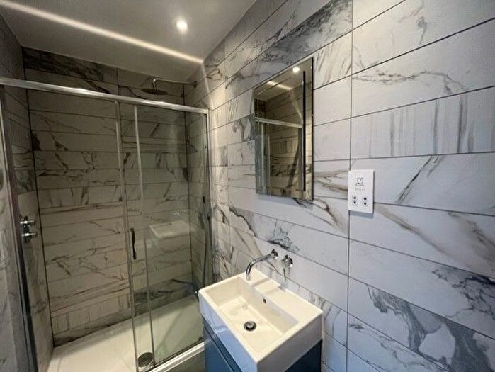 2 Bedroom Flat To Rent In Knyveton Road, Bournemouth, BH1