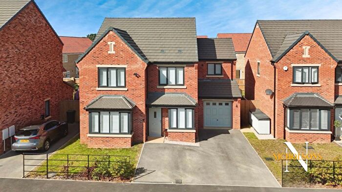 4 Bedroom Detached House For Sale In Haydn Griffiths Way, Armthorpe, Doncaster, South Yorkshire, DN3